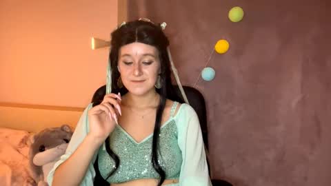 Snapshot of melaineswinderman chatting on October 2025 07:35:02 PM Gera online show from October 2025 07:35:02 PM