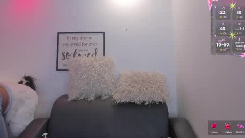 melan_owen online show from September 2025 10:53:02 AM