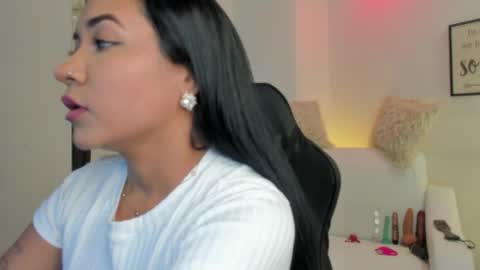 melan_owen online show from May 2026 10:55:02 AM