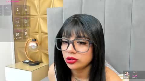 Snapshot of melani_dream chatting on June 2026 02:07:02 PM Melani online show from June 2026 02:07:02 PM