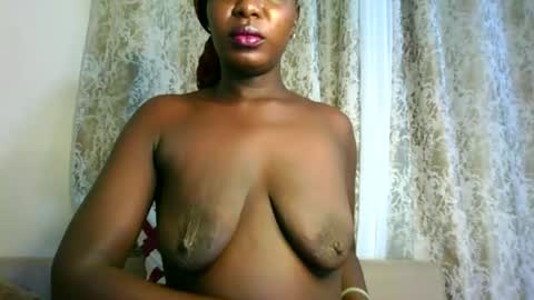 Snapshot of melanie_bae1 chatting on June 2026 03:08:02 AM melanie_bae1 online show from June 2026 03:08:02 AM