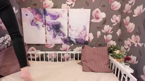 Melanie online show from February 2025 01:14:01 PM