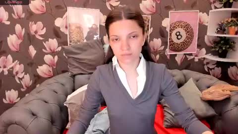 Melanie online show from June 2026 08:19:01 AM