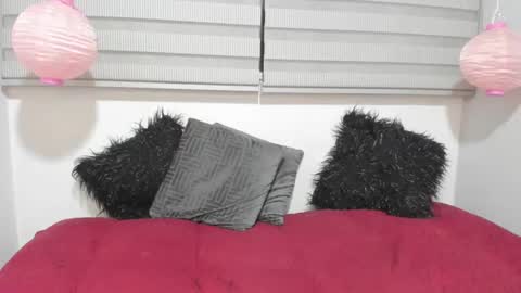 Melanie  online show from February 2025 07:07:02 AM