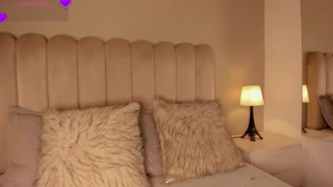 Melanie online show from March 2026 07:41:01 PM