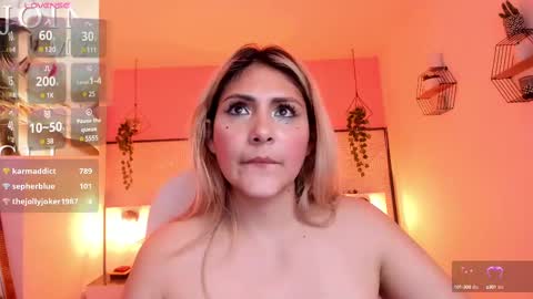 Snapshot of melanie_silver_ chatting on March 2025 10:54:01 PM Melanie online show from March 2025 10:54:01 PM