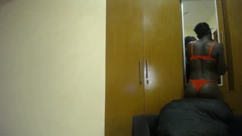 Baby online show from October 2025 09:02:01 PM