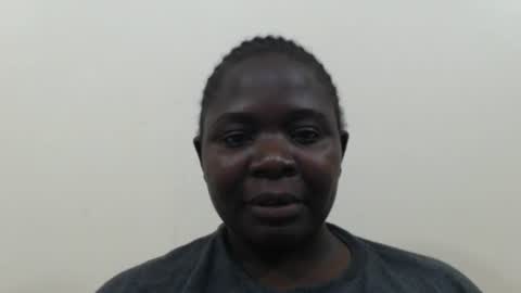 Snapshot of melanin_mystique chatting on September 2025 05:01:02 PM Melanin Mystique online show from September 2025 05:01:02 PM