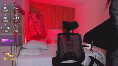 MelanyLuv online show from October 2025 01:08:02 AM