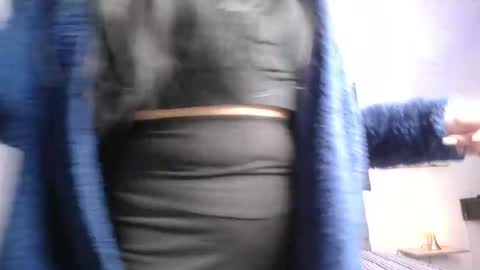 Snapshot of melanny_petite chatting on May 2026 11:29:02 AM melanny_petite online show from May 2026 11:29:02 AM