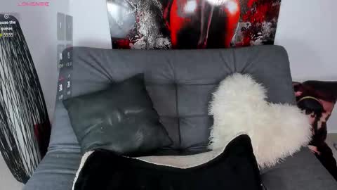 melany online show from March 2026 11:19:01 PM