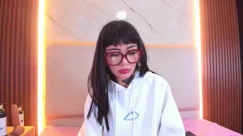 Snapshot of melanyharris chatting on May 2026 02:47:02 PM MELANYHARRIS online show from May 2026 02:47:02 PM