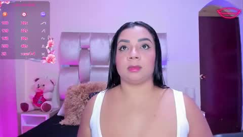 Melany online show from November 2025 03:44:01 PM