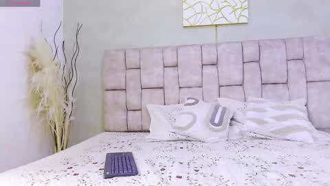 Snapshot of melanystone_ chatting on May 2026 01:38:02 PM Melany online show from May 2026 01:38:02 PM