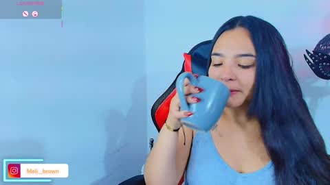    Independent model online show from November 2025 05:06:02 AM