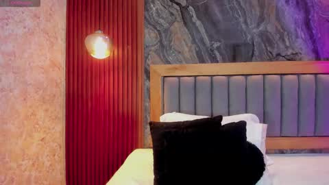 Mel online show from February 2026 08:10:02 PM