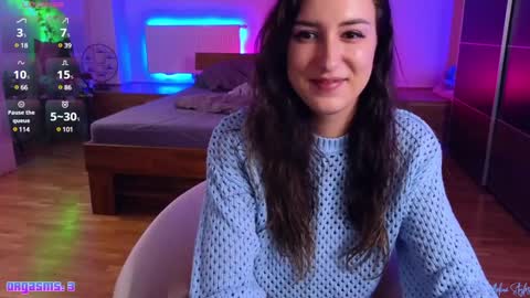 Snapshot of melinastyles chatting on December 2024 08:20:02 PM Melina Styles online show from December 2024 08:20:02 PM