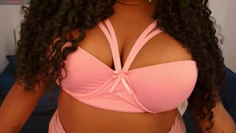 Snapshot of melinda_gray chatting on April 2026 07:58:02 PM Melinda online show from April 2026 07:58:02 PM