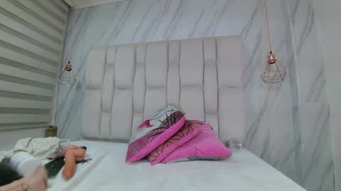 Melissa online show from February 2025 02:26:02 PM