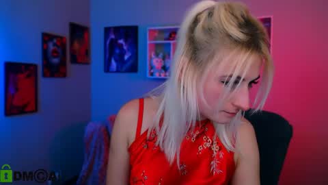 Melisa online show from April 2026 07:17:02 PM