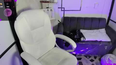 Snapshot of melisabostton_ chatting on February 2025 08:33:02 PM Melissa online show from February 2025 08:33:02 PM