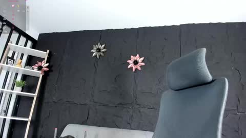 Snapshot of melisabostton_ chatting on October 2025 03:20:02 PM Melissa online show from October 2025 03:20:02 PM