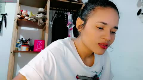 Snapshot of melissa_and_carol chatting on May 2026 05:09:02 PM Carol - Dany online show from May 2026 05:09:02 PM