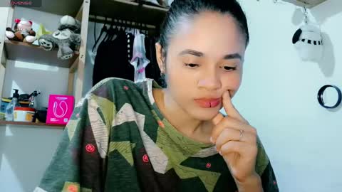 Snapshot of melissa_and_carol chatting on May 2026 02:36:02 PM Carol - Dany online show from May 2026 02:36:02 PM
