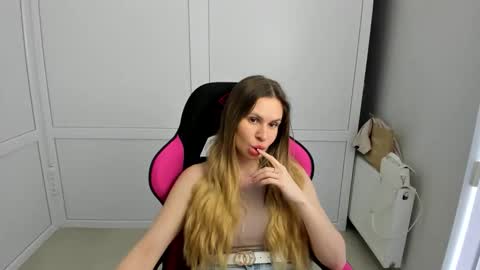 Melissa online show from May 2026 09:27:01 AM