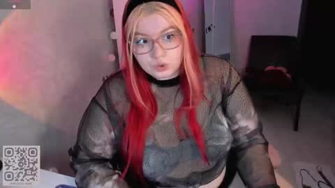 Snapshot of melissa_purr chatting on May 2026 02:45:01 PM melissa_purr online show from May 2026 02:45:01 PM