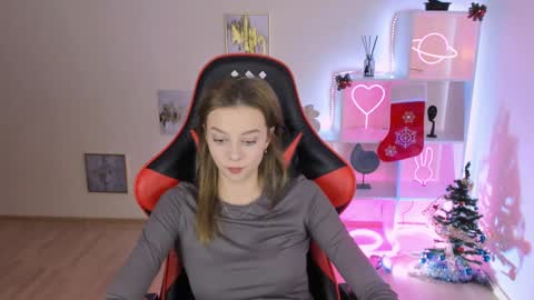 Melissa online show from December 2024 08:43:02 PM