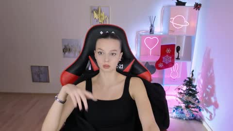 Melissa online show from December 2024 08:47:01 PM