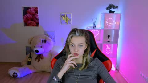 Melissa online show from January 2025 08:40:01 PM