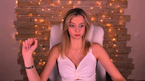 Melissa online show from February 2025 12:47:02 PM