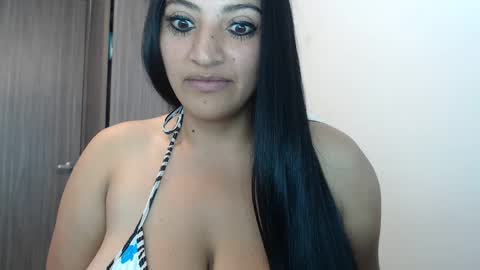 Snapshot of melissa_sexytits chatting on February 2025 09:58:02 PM Lau   online show from February 2025 09:58:02 PM
