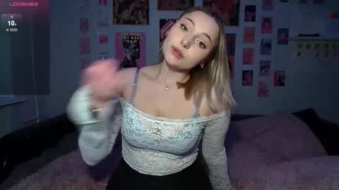 Snapshot of melissa_sw chatting on March 2026 09:15:02 AM Missi online show from March 2026 09:15:02 AM