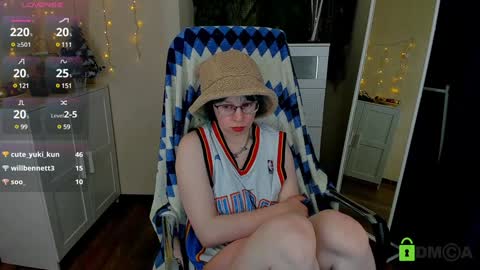 Snapshot of melissa_wells chatting on December 2024 02:55:01 AM Melissa online show from December 2024 02:55:01 AM