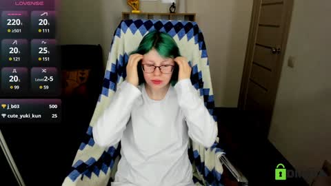 Snapshot of melissa_wells chatting on February 2025 07:11:01 PM Melissa online show from February 2025 07:11:01 PM