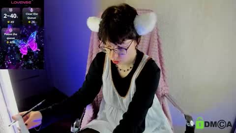 Snapshot of melissa_wells chatting on October 2025 08:52:01 PM Melissa online show from October 2025 08:52:01 PM