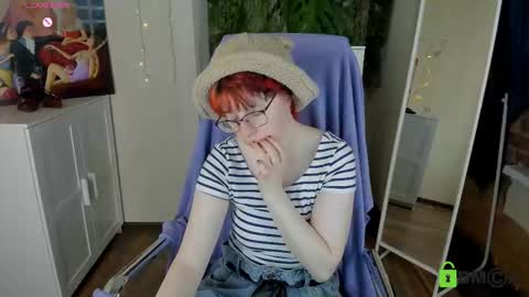 Snapshot of melissa_wells chatting on November 2025 04:07:01 PM Melissa online show from November 2025 04:07:01 PM