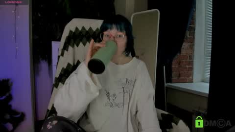 Snapshot of melissa_wells chatting on April 2026 02:56:02 PM Melissa online show from April 2026 02:56:02 PM
