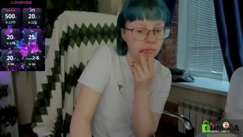 Snapshot of melissa_wells chatting on May 2026 12:07:01 AM Melissa online show from May 2026 12:07:01 AM