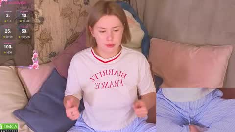 Snapshot of melissaavis chatting on April 2026 04:30:01 PM melissaavis online show from April 2026 04:30:01 PM