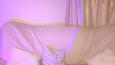Snapshot of melissachaarm_ chatting on May 2026 05:25:01 AM Melissa online show from May 2026 05:25:01 AM