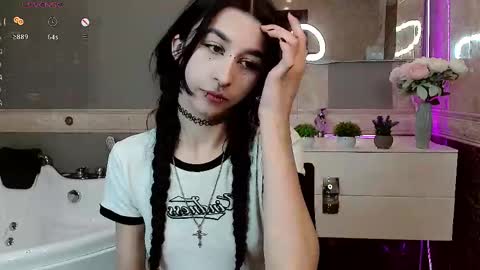 Snapshot of melissasparrow chatting on April 2026 01:10:02 AM Mellisa online show from April 2026 01:10:02 AM