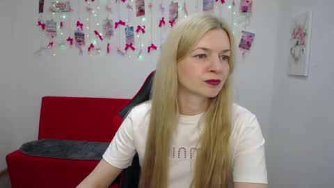 Snapshot of melissatylerbb chatting on May 2026 11:06:02 AM Melissa online show from May 2026 11:06:02 AM