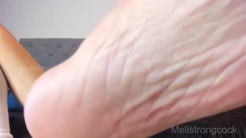 Snapshot of melistrongcock chatting on November 2025 10:19:02 PM Meli online show from November 2025 10:19:02 PM