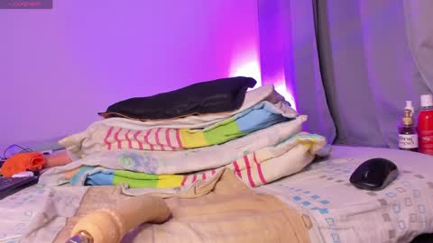 Snapshot of melizzalatincams2020 chatting on May 2026 02:24:02 PM Melizza online show from May 2026 02:24:02 PM