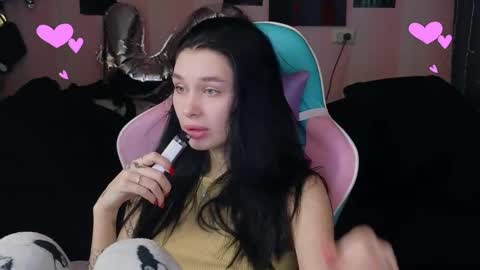 Snapshot of mella_freya chatting on February 2025 10:06:02 PM Freya IM NONUDE online show from February 2025 10:06:02 PM