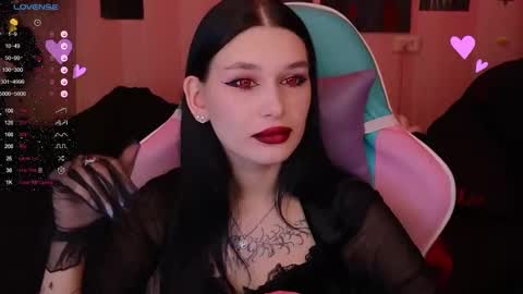 Snapshot of mella_freya chatting on February 2025 10:25:02 PM Freya IM NONUDE online show from February 2025 10:25:02 PM